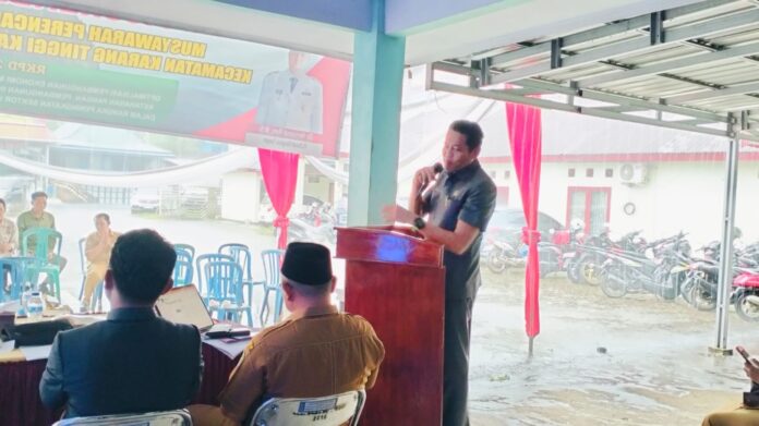 FOTO : Musyawarah Perencanaan Pembangunan Kecamatan (Musrenbangcam) Karang Tinggi